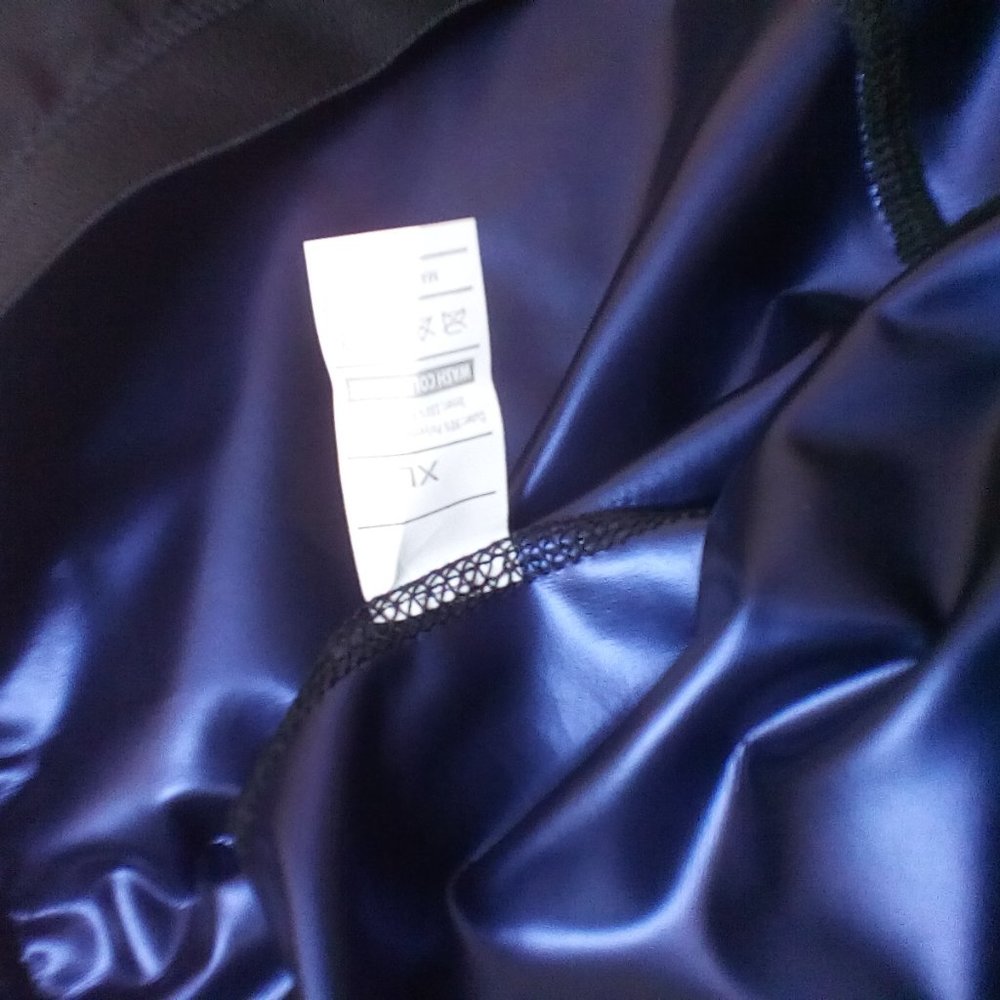 Sweat Shaper Athletic Leggings Sweat Enhancing Compression Wear Black Medium - Picture 3 of 6